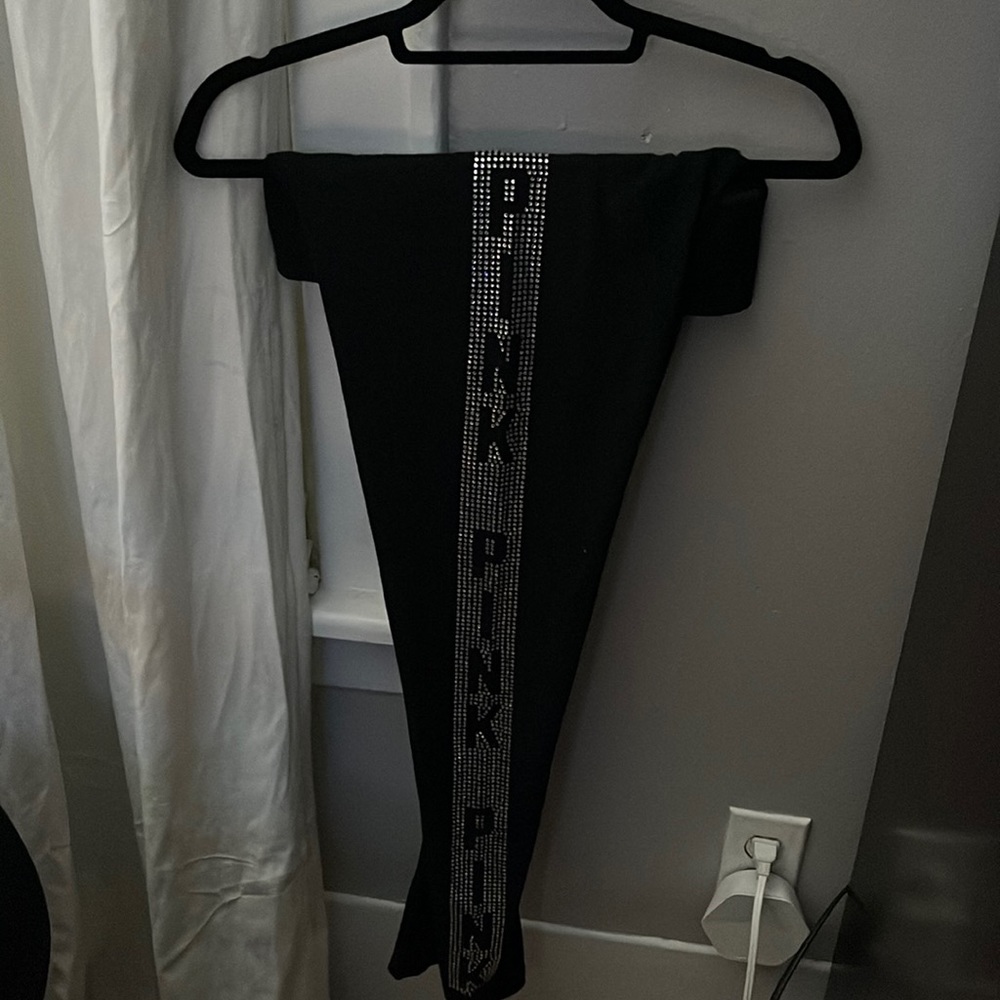 Victoria secret leggings.  Like new.